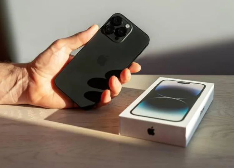 CONCORRA A UM IPHONE COM ELEN APARECIDA: COMO PARTICIPAR?